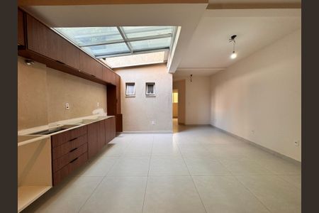 Apartamento à venda com 57m², 2 quartos e 1 vaga Apartamento à venda com 57m², 2 quartos e 1 vagaCozinha