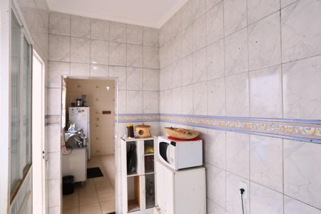 Casa à venda com 280m², 4 quartos e 3 vagas Casa à venda com 280m², 4 quartos e 3 vagasCozinha