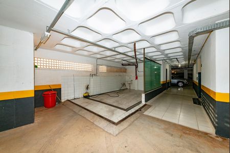 Apartamento à venda com 278m², 4 quartos e 4 vagas Apartamento à venda com 278m², 4 quartos e 4 vagasÁrea comum