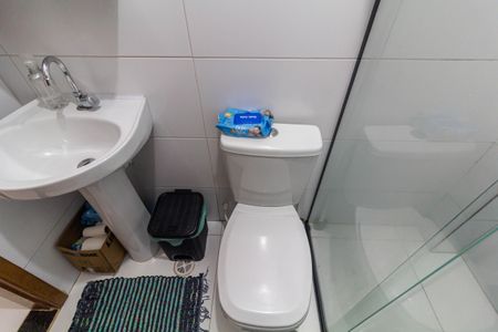 Apartamento à venda com 42m², 2 quartos e sem vaga Apartamento à venda com 42m², 2 quartos e sem vagaBanheiro