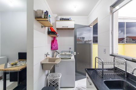 Apartamento à venda com 42m², 2 quartos e sem vaga Apartamento à venda com 42m², 2 quartos e sem vagaSala/Cozinha