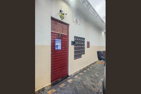 Apartamento à venda com 42m², 2 quartos e sem vaga Apartamento à venda com 42m², 2 quartos e sem vagaplaca