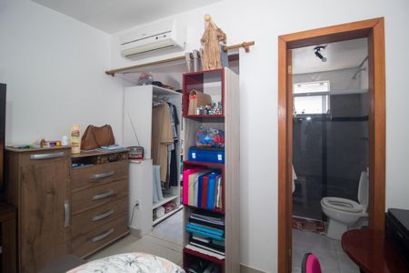 Casa à venda com 140m², 3 quartos e 2 vagasSuíte 1