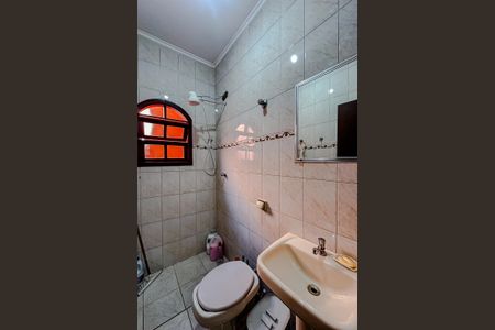 Casa à venda com 175m², 4 quartos e 2 vagasBanheiro de serviço