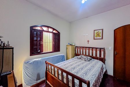 Casa à venda com 175m², 4 quartos e 2 vagasQuarto  - Suíte 1