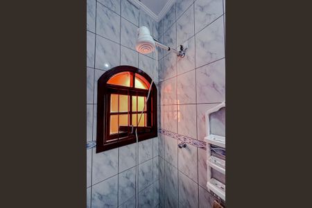 Casa à venda com 175m², 4 quartos e 2 vagasBanheiro da Suíte 1