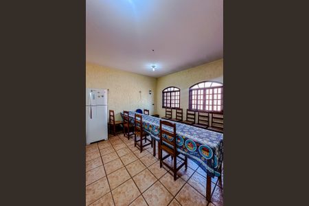 Casa à venda com 175m², 4 quartos e 2 vagasÁrea externa