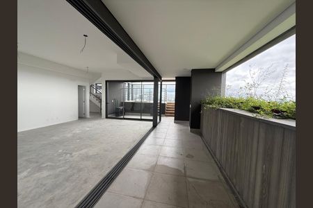 Apartamento à venda com 263m², 3 quartos e 4 vagas Apartamento à venda com 263m², 3 quartos e 4 vagasFoto 01