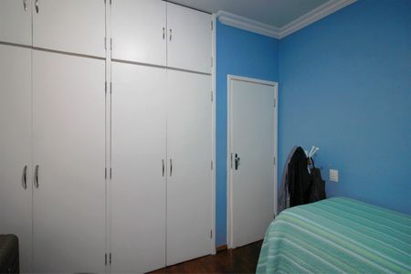 Apartamento à venda com 130m², 4 quartos e 2 vagasQuarto 3