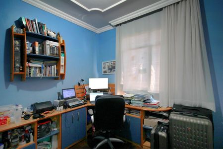 Apartamento à venda com 130m², 4 quartos e 2 vagasQuarto 3