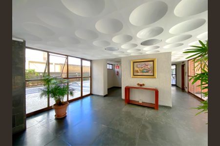 Apartamento à venda com 130m², 4 quartos e 2 vagasÁrea comum - Hall