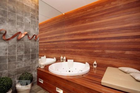 Apartamento à venda com 47m², 1 quarto e 1 vagaÁrea comum