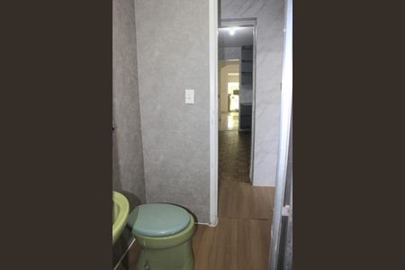 Casa à venda com 172m², 4 quartos e 1 vagaBanheiro 