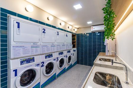 Studio à venda com 28m², 1 quarto e sem vaga Studio à venda com 28m², 1 quarto e sem vagaLavanderia