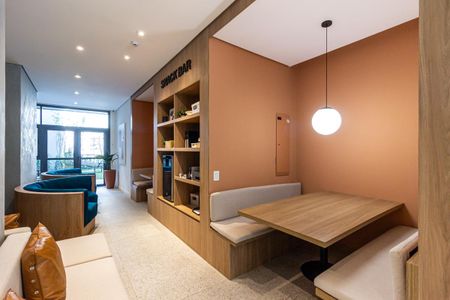 Studio à venda com 28m², 1 quarto e sem vaga Studio à venda com 28m², 1 quarto e sem vagaCoworking