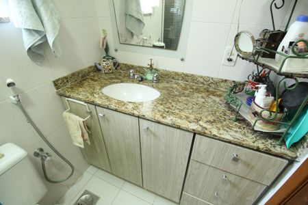 Casa à venda com 119m², 2 quartos e 1 vagaBanheiro da suíte 