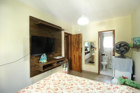 Casa à venda com 119m², 2 quartos e 1 vagaSuíte 