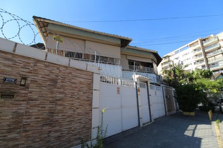 Casa à venda com 119m², 2 quartos e 1 vagaFachada