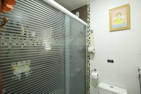 Casa à venda com 119m², 2 quartos e 1 vagaBanheiro social