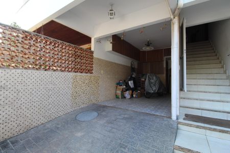 Casa à venda com 113m², 3 quartos e 1 vagaGaragem