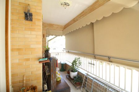 Casa à venda com 113m², 3 quartos e 1 vagaSala - Varanda