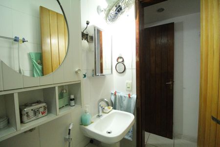 Casa à venda com 113m², 3 quartos e 1 vagaBanheiro da suíte 