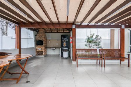 Apartamento à venda com 80m², 3 quartos e 2 vagas Apartamento à venda com 80m², 3 quartos e 2 vagasÁrea comum - Churrasqueira