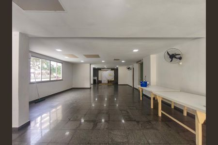 Apartamento à venda com 80m², 2 quartos e 1 vagaÁrea comum - Salão de festas