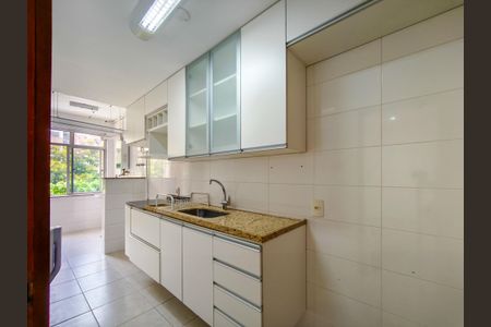 Apartamento à venda com 80m², 2 quartos e 1 vagaCozinha