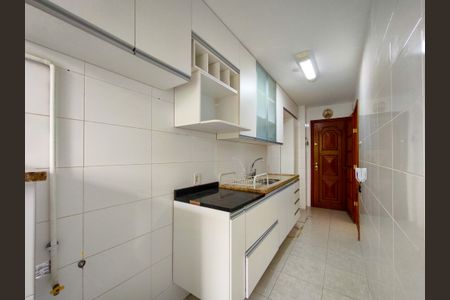 Apartamento à venda com 80m², 2 quartos e 1 vagaCozinha