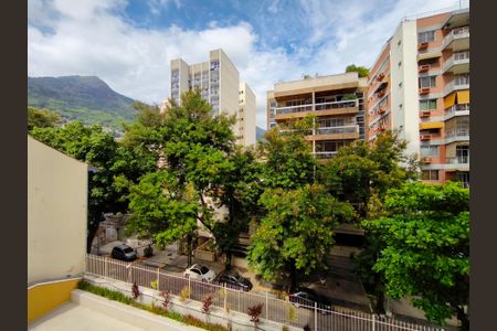 Apartamento à venda com 80m², 2 quartos e 1 vagaVista da Sala