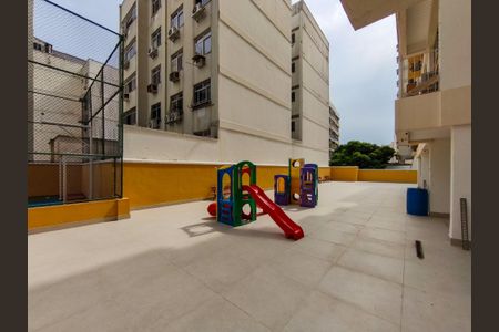 Apartamento à venda com 80m², 2 quartos e 1 vagaÁrea comum - Playground