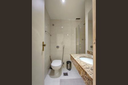 Apartamento à venda com 80m², 2 quartos e 1 vagaBanheiro da Suíte