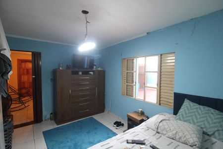 Casa à venda com 110m², 3 quartos e 1 vagaQuarto 1