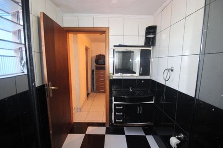 Casa à venda com 110m², 3 quartos e 1 vagaBanheiro