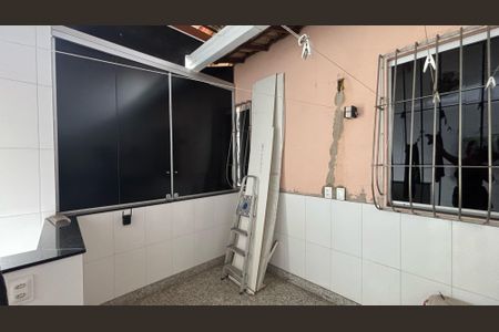 Casa à venda com 250m², 3 quartos e 2 vagasÁrea Externa