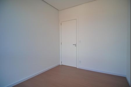 Apartamento à venda com 90m², 3 quartos e 2 vagas Apartamento à venda com 90m², 3 quartos e 2 vagasQuarto 2