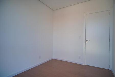 Apartamento à venda com 90m², 3 quartos e 2 vagas Apartamento à venda com 90m², 3 quartos e 2 vagasQuarto 1