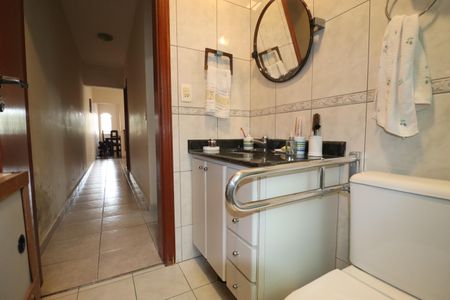 Casa à venda com 130m², 1 quarto e 3 vagasBanheiro