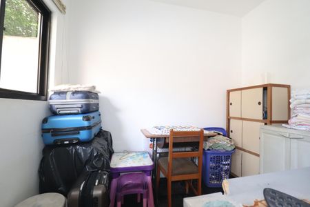 Casa à venda com 130m², 1 quarto e 3 vagasEdícula