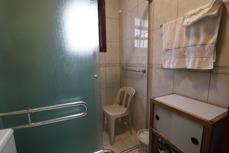 Casa à venda com 130m², 1 quarto e 3 vagasBanheiro