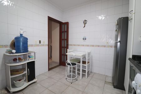 Casa à venda com 130m², 1 quarto e 3 vagasCozinha