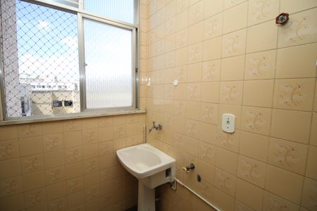 Apartamento à venda com 70m², 2 quartos e 1 vagaÁrea de Serviço