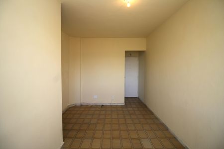 Apartamento à venda com 70m², 2 quartos e 1 vagaSala