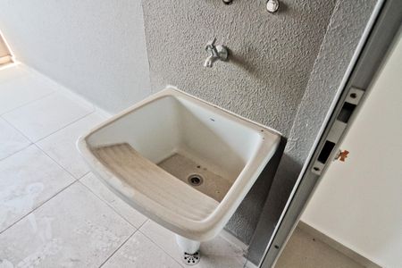 Apartamento à venda com 66m², 3 quartos e 1 vaga Apartamento à venda com 66m², 3 quartos e 1 vagaÁrea de Serviço