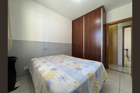 Apartamento à venda com 75m², 3 quartos e 2 vagasQuarto 1