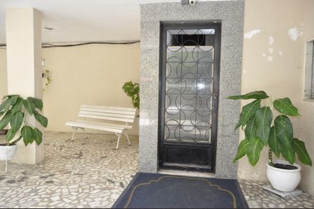 Apartamento à venda com 75m², 2 quartos e sem vagaÁrea comum