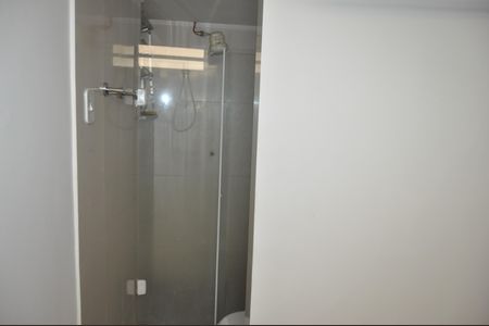 Apartamento à venda com 75m², 2 quartos e sem vagaBanheiro da Suíte