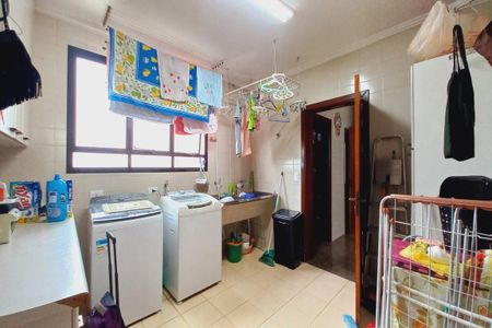 Apartamento à venda com 256m², 4 quartos e 3 vagasÁrea de Serviço