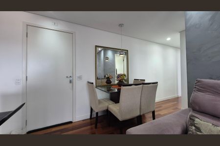 Apartamento à venda com 54m², 2 quartos e 1 vagaSala